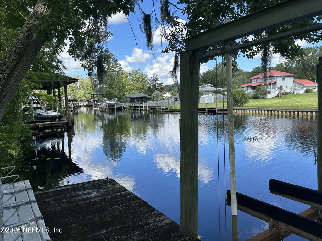 1816 Oak Park Circle Green Cove Springs FL 32043
