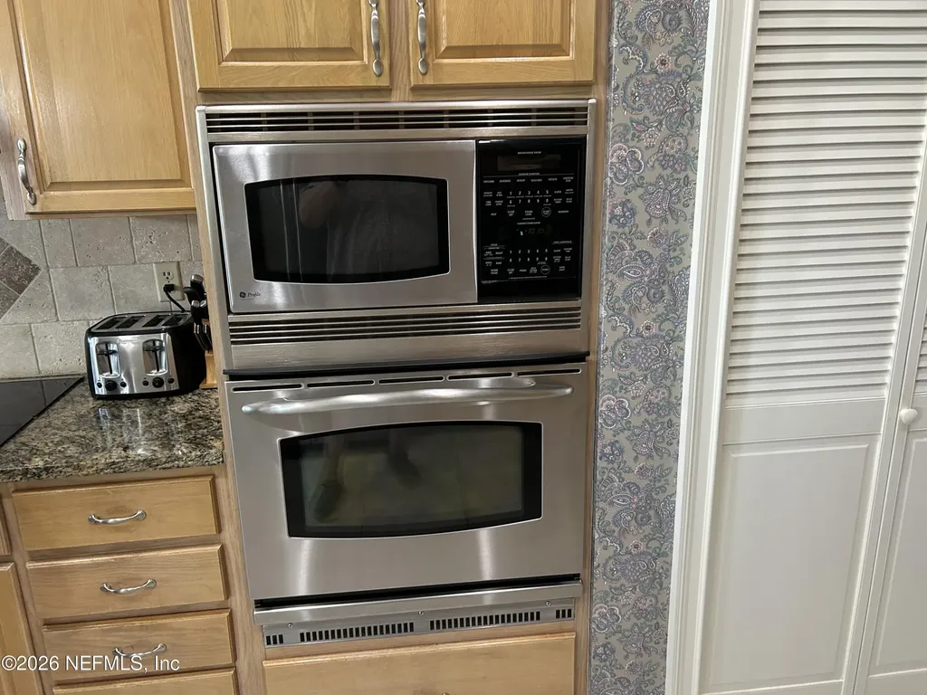 1816 Oak Park Circle Green Cove Springs FL 32043