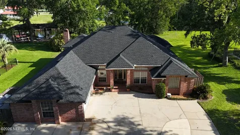 1816 Oak Park Circle Green Cove Springs FL 32043