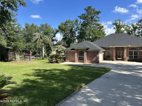 1816 Oak Park Circle Green Cove Springs FL 32043
