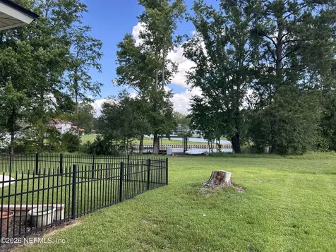 1816 Oak Park Circle Green Cove Springs FL 32043
