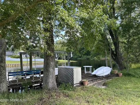 1816 Oak Park Circle Green Cove Springs FL 32043