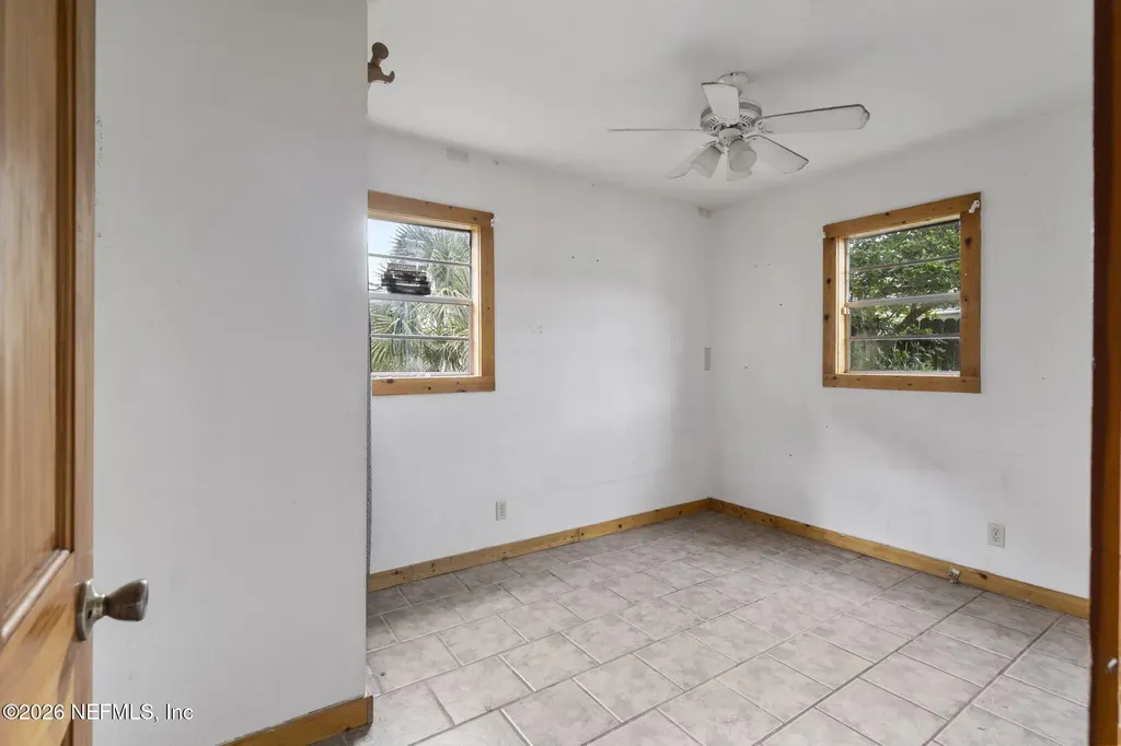 614 3rd Avenue S Jacksonville Beach FL 32250