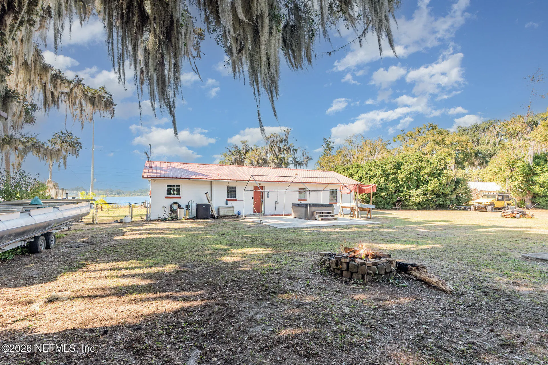 404 Grand Rondo E Crescent City FL 32112
