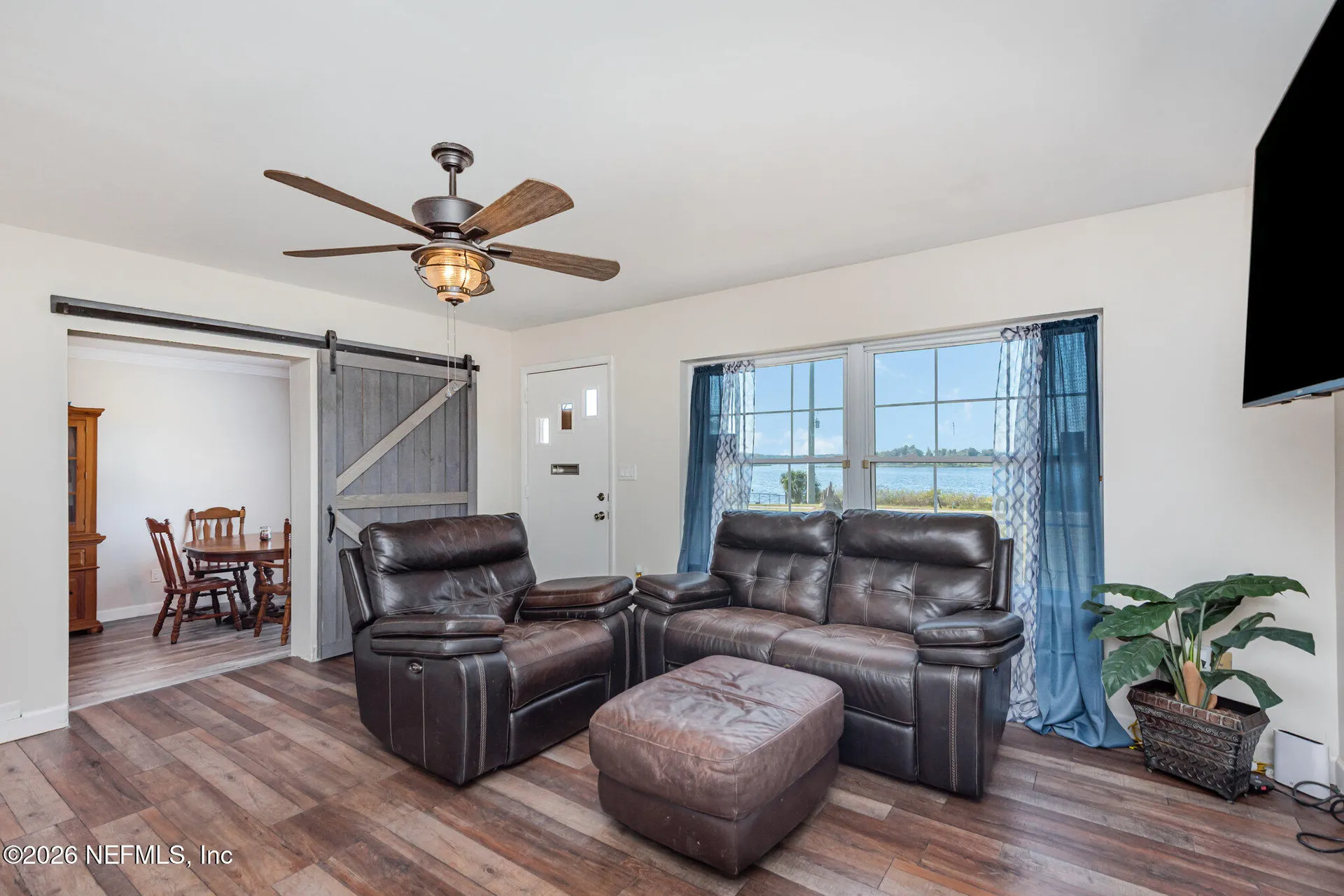 404 Grand Rondo E Crescent City FL 32112