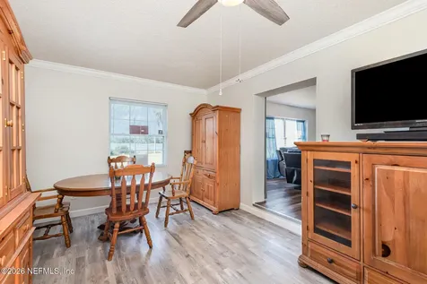 404 Grand Rondo E Crescent City FL 32112