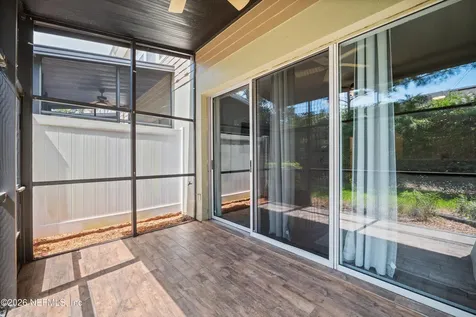 7490 Scarlet Ibis Lane Jacksonville FL 32256