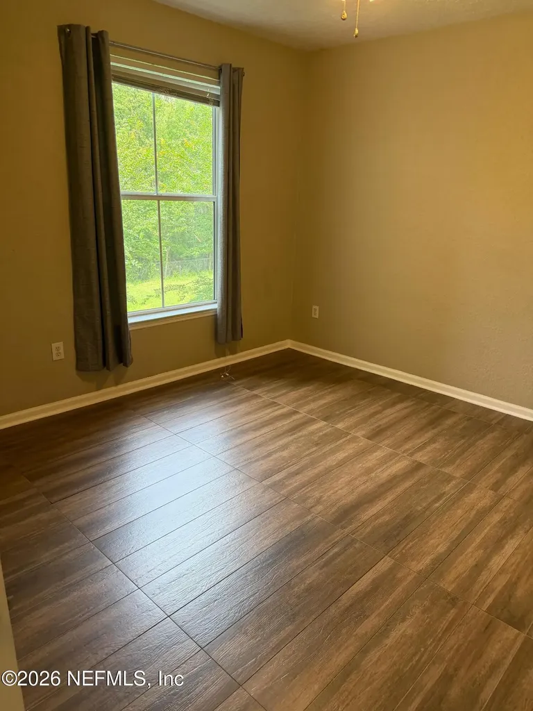8539 Gate Parkway W Jacksonville FL 32216
