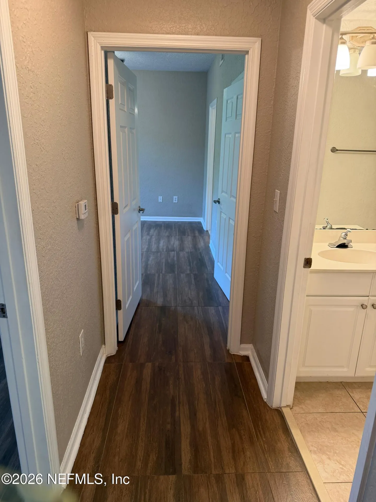 8539 Gate Parkway W Jacksonville FL 32216