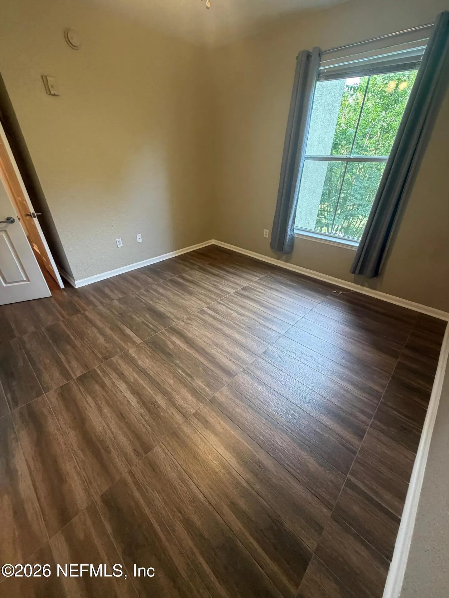 8539 Gate Parkway W Jacksonville FL 32216
