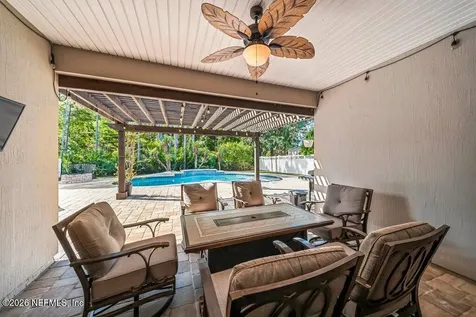 105 Weathered Oak Court St. Johns FL 32259