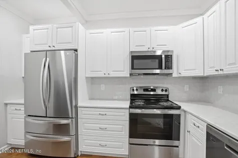 13727 Richmond Park Drive N Jacksonville FL 32224