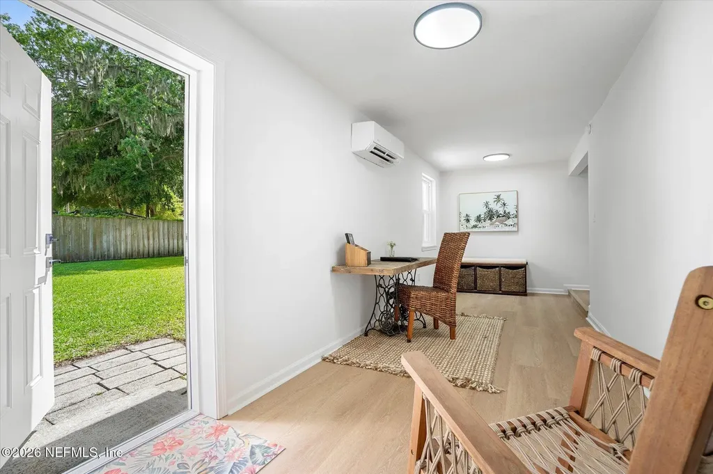 1124 Nantucket Avenue Jacksonville FL 32233