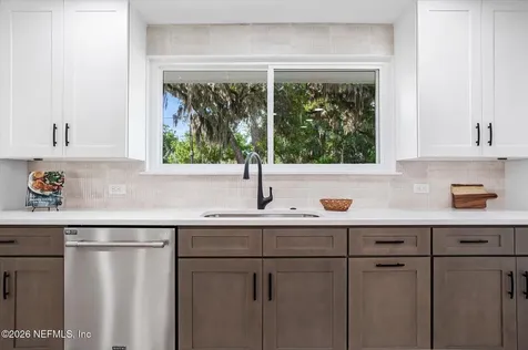 1124 Nantucket Avenue Jacksonville FL 32233