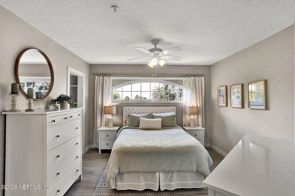 1701 The Greens Way Jacksonville Beach FL 32250