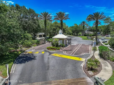 1701 The Greens Way Jacksonville Beach FL 32250