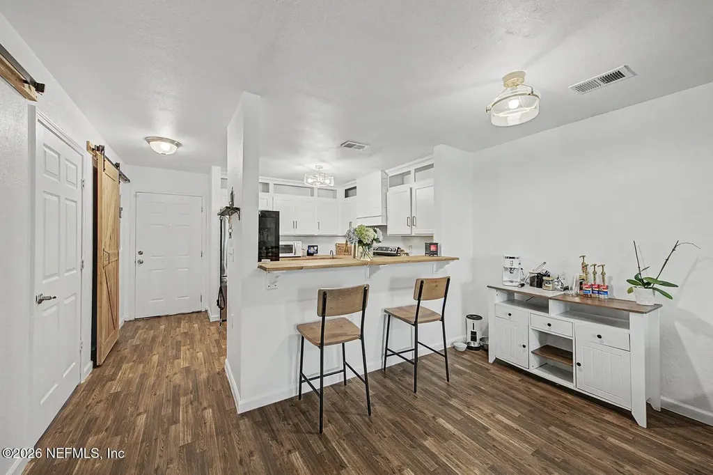 205 Oceangate Drive Atlantic Beach FL 32233