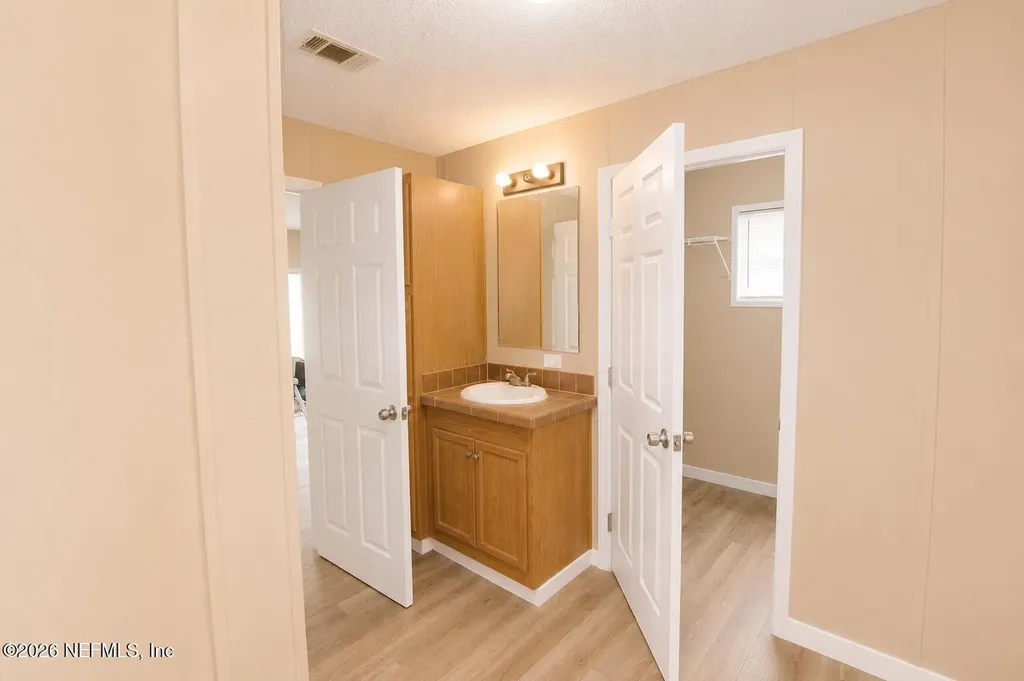 130 W Louis Broer Road East Palatka FL 32131