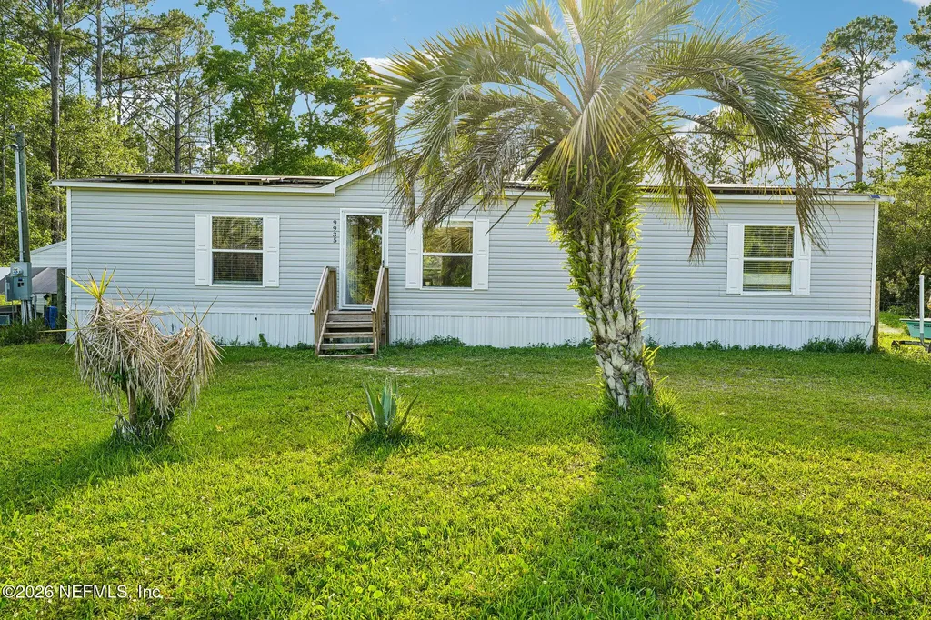 9935 Amos Avenue Hastings FL 32145