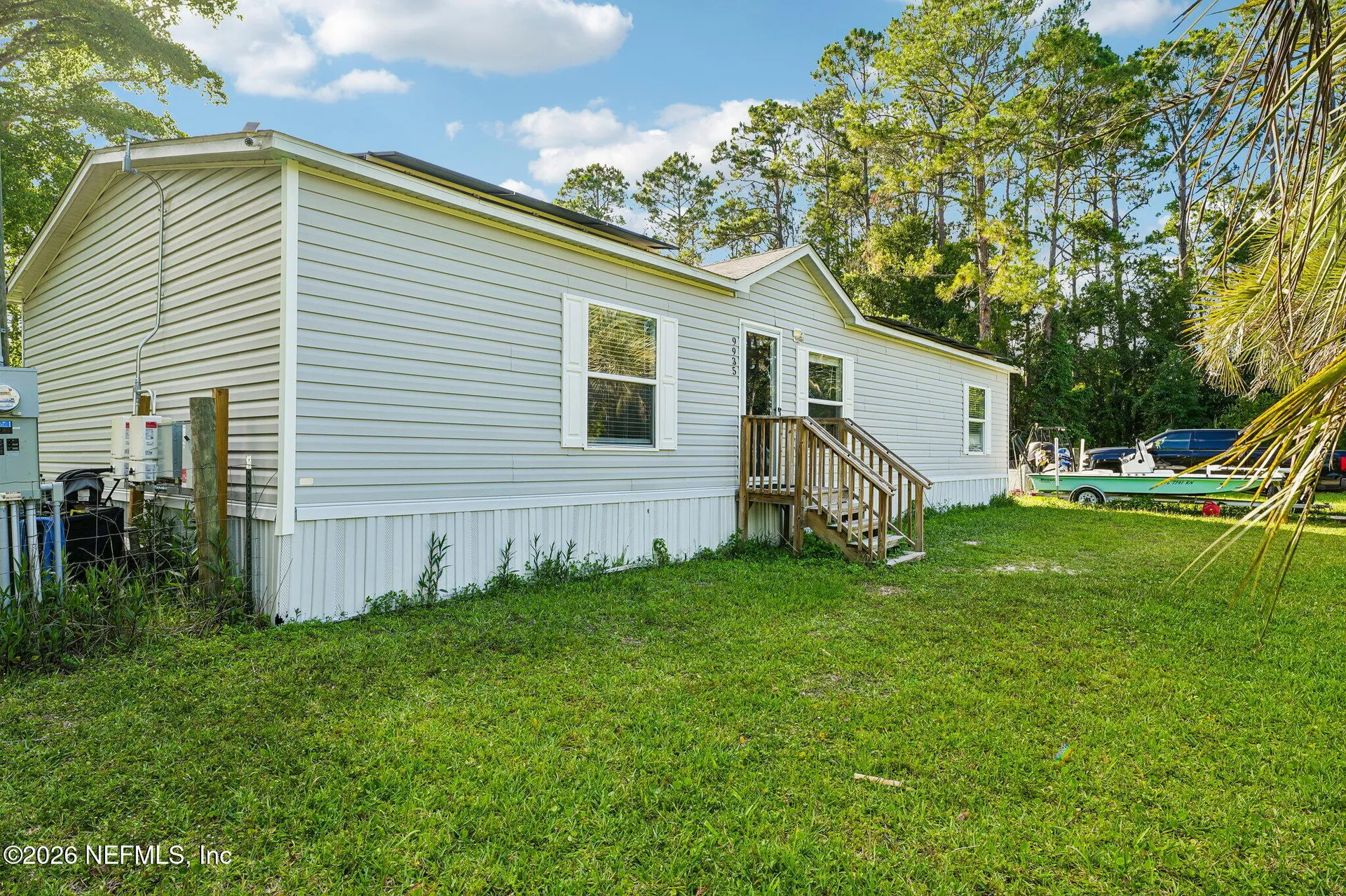 9935 Amos Avenue Hastings FL 32145