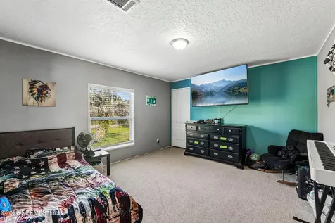 9935 Amos Avenue Hastings FL 32145