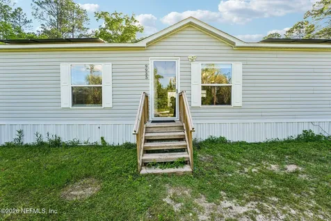 9935 Amos Avenue Hastings FL 32145