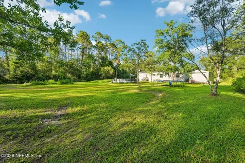 9935 Amos Avenue Hastings FL 32145