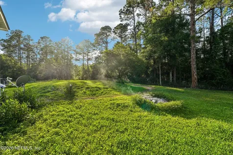 9935 Amos Avenue Hastings FL 32145