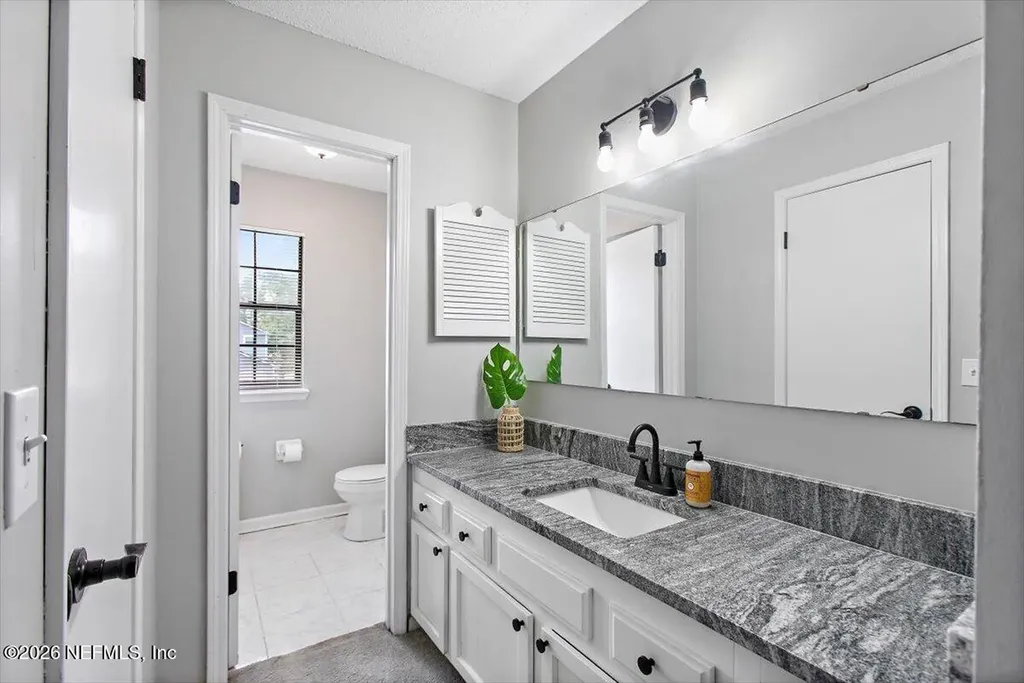 3957 Laurelwood Drive Jacksonville FL 32257