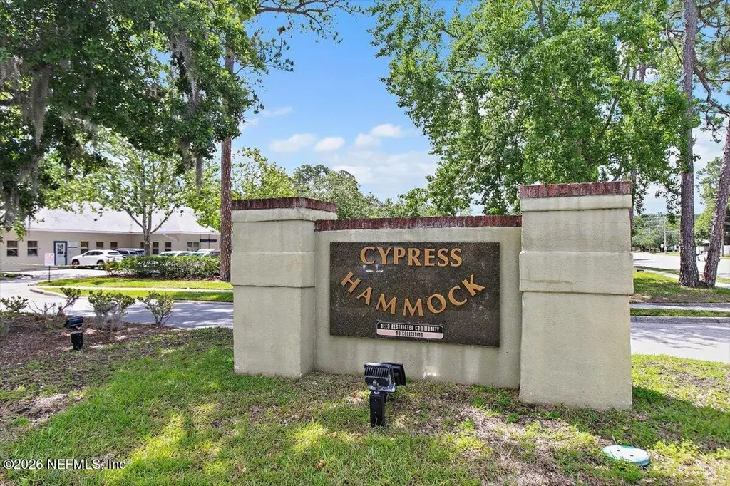 3957 Laurelwood Drive Jacksonville FL 32257