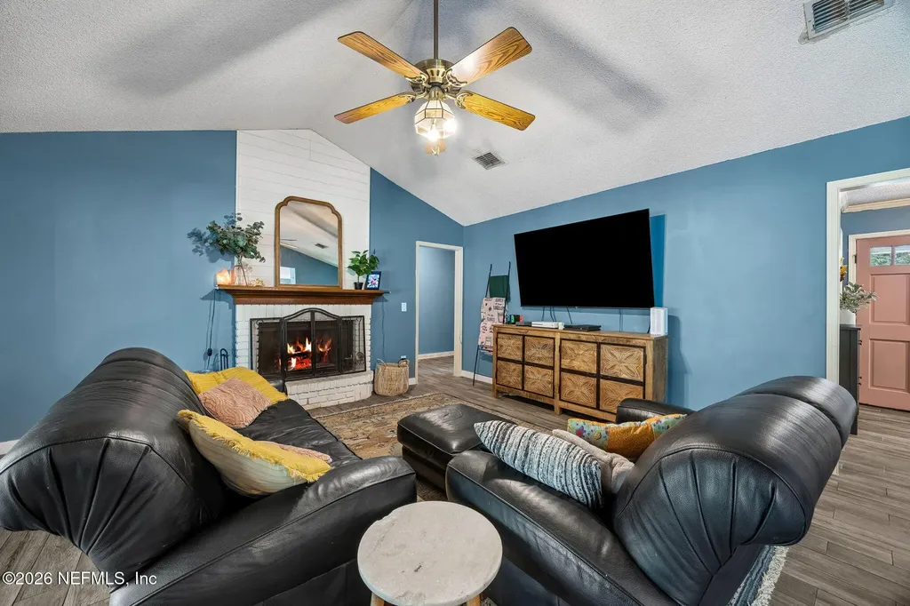 17240 Holmes Mill Avenue Jacksonville FL 32226