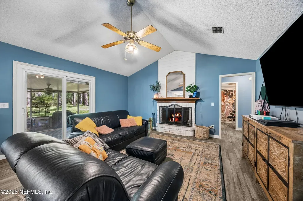 17240 Holmes Mill Avenue Jacksonville FL 32226