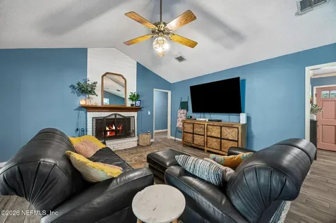 17240 Holmes Mill Avenue Jacksonville FL 32226