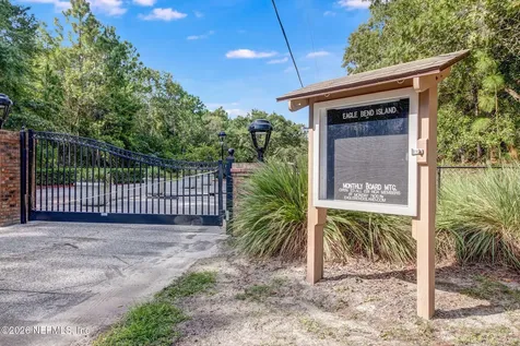 17240 Holmes Mill Avenue Jacksonville FL 32226