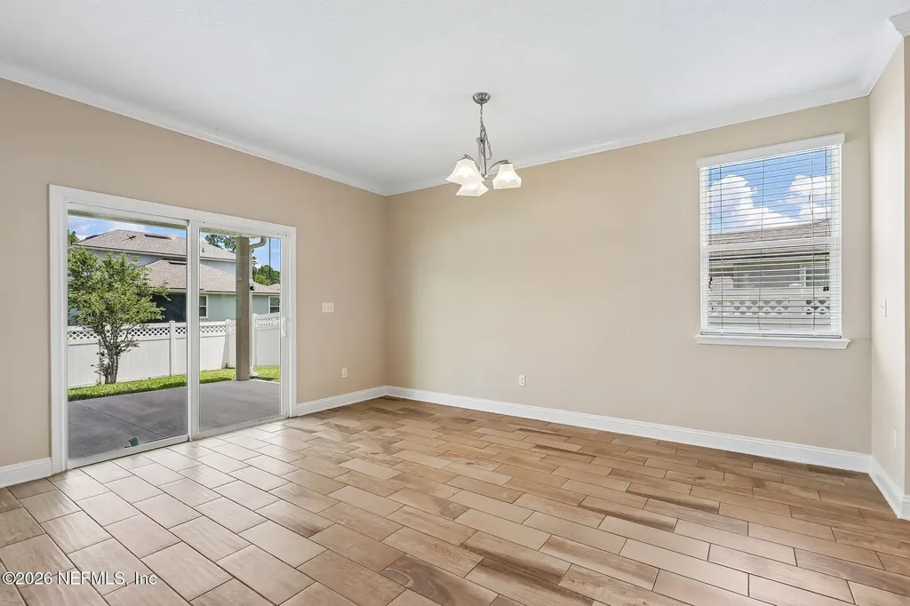 280 Queen Victoria Avenue Jacksonville FL 32259