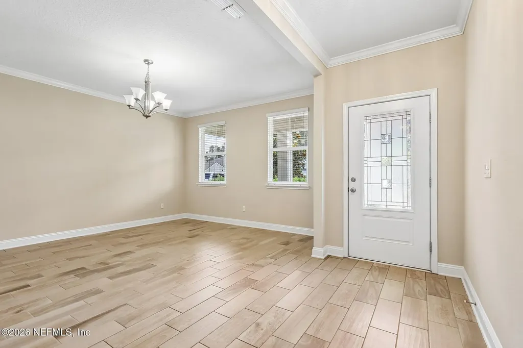 280 Queen Victoria Avenue Jacksonville FL 32259
