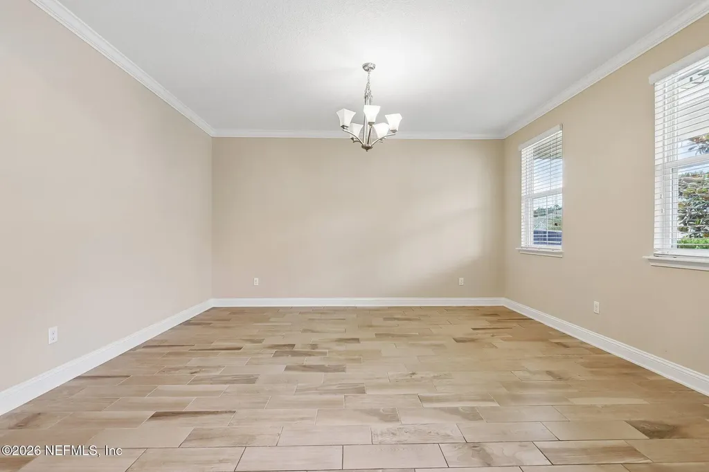 280 Queen Victoria Avenue Jacksonville FL 32259