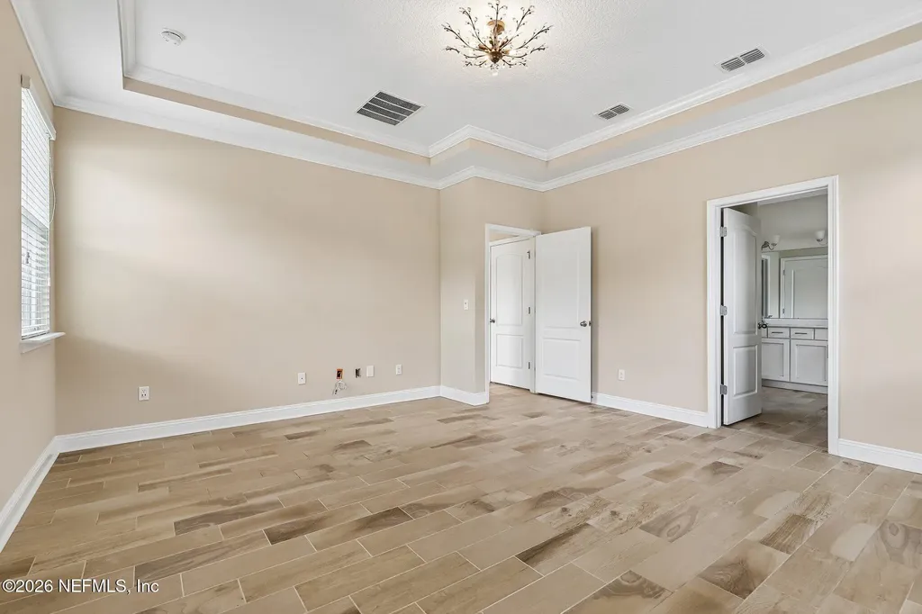 280 Queen Victoria Avenue Jacksonville FL 32259
