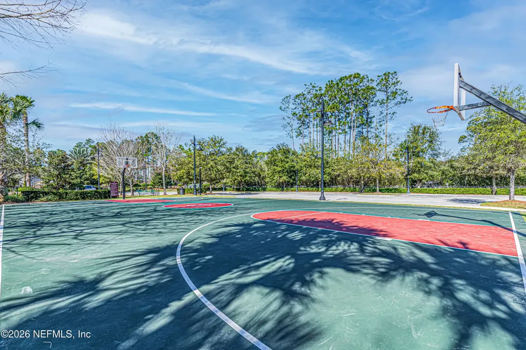 280 Queen Victoria Avenue Jacksonville FL 32259