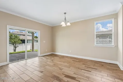 280 Queen Victoria Avenue Jacksonville FL 32259