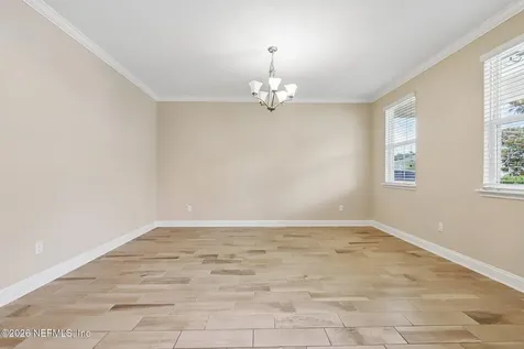 280 Queen Victoria Avenue Jacksonville FL 32259