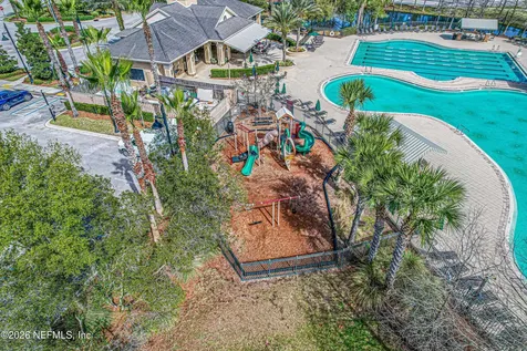 280 Queen Victoria Avenue Jacksonville FL 32259