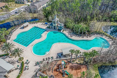 280 Queen Victoria Avenue Jacksonville FL 32259
