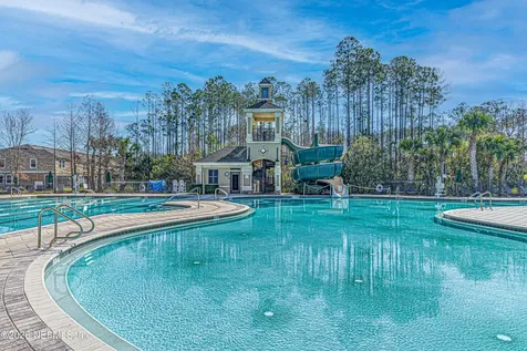 280 Queen Victoria Avenue Jacksonville FL 32259