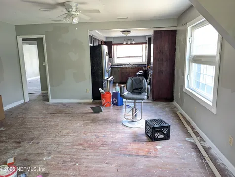 244 5th Way Interlachen FL 32148