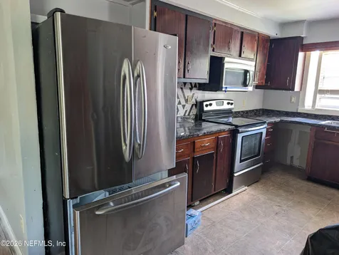 244 5th Way Interlachen FL 32148