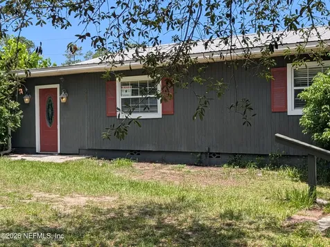 244 5th Way Interlachen FL 32148