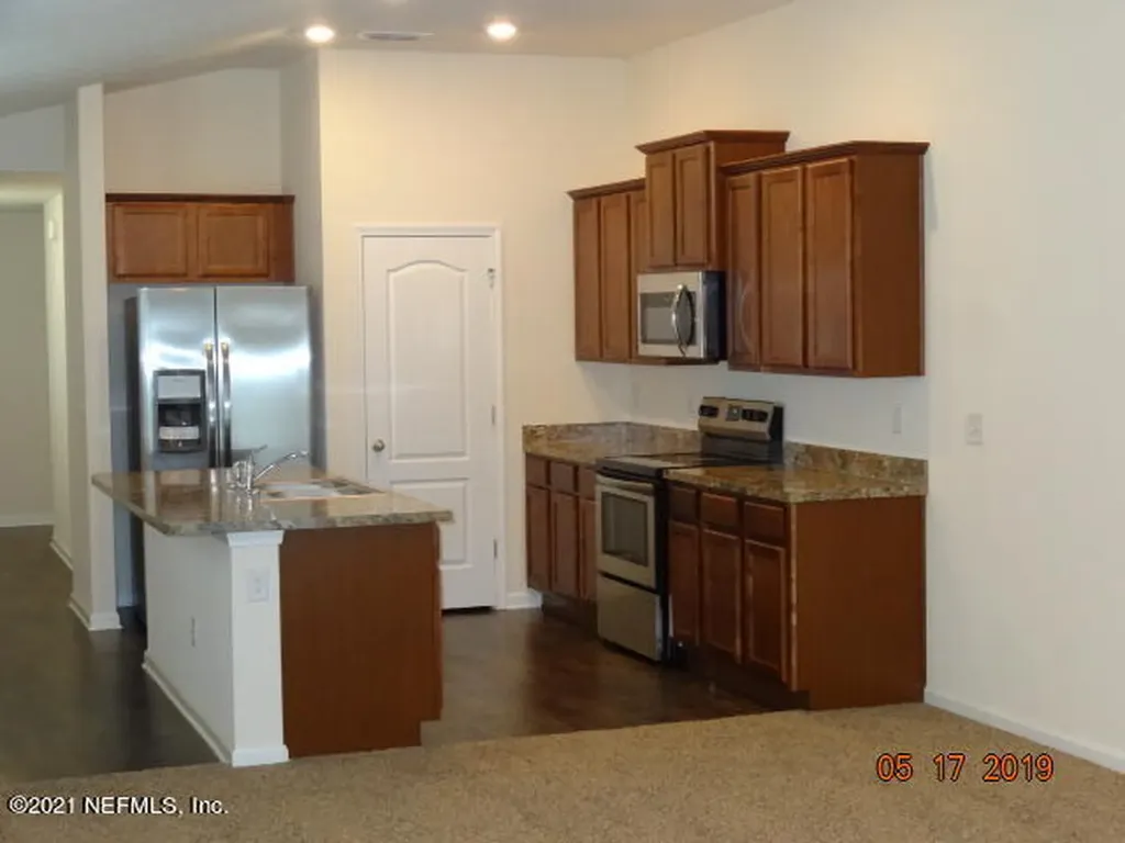 9059 Kipper Drive Jacksonville FL 32211