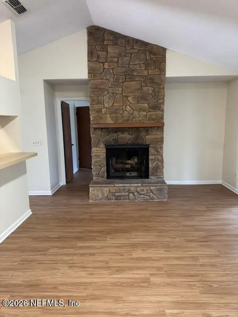 6828 Coralberry Lane N Jacksonville FL 32244