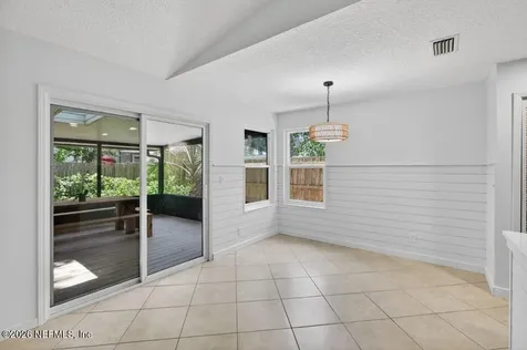 1031 24th Street N Jacksonville Beach FL 32250